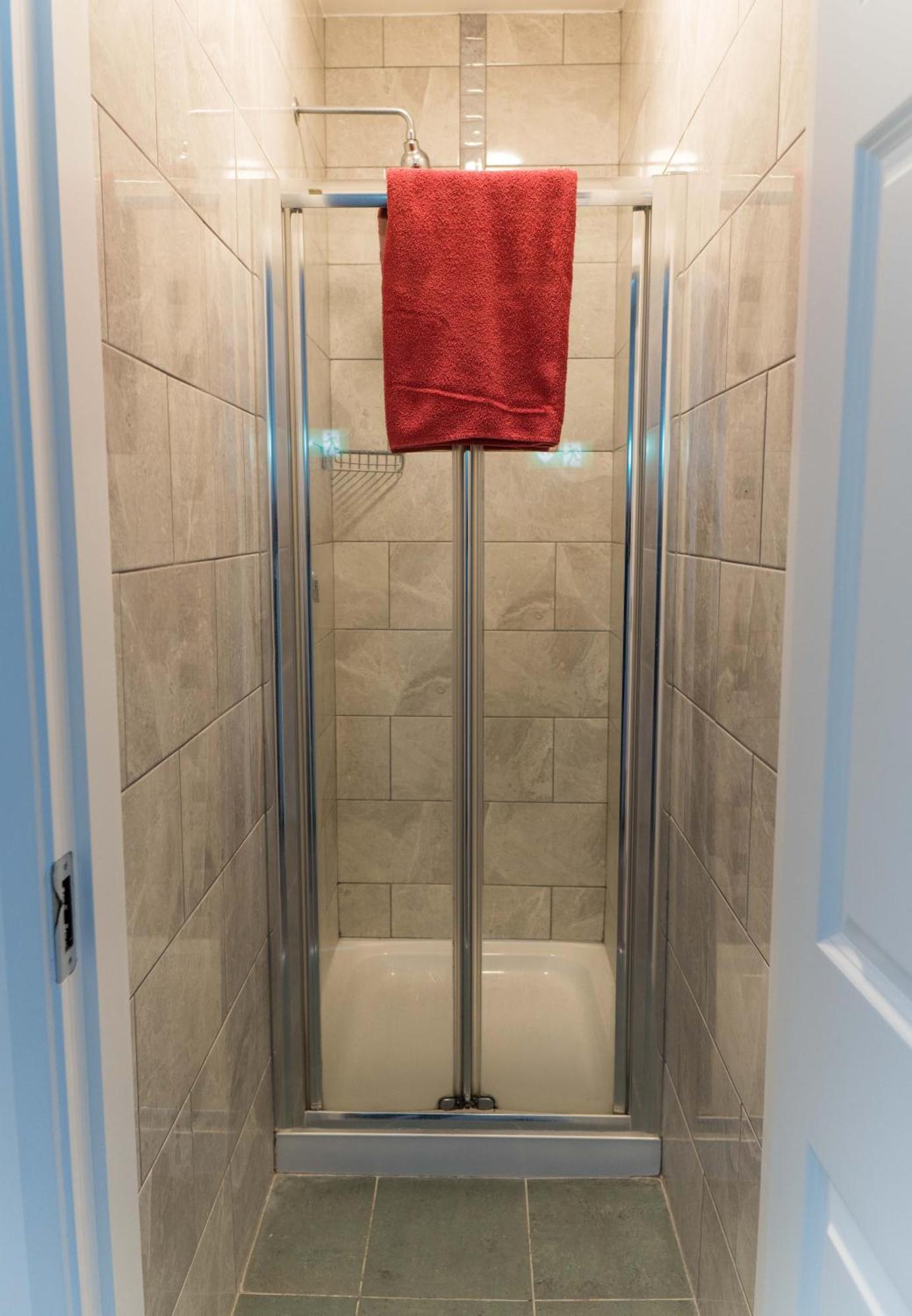 Glancys Accomadation Carrick on Shannon Exteriör bild