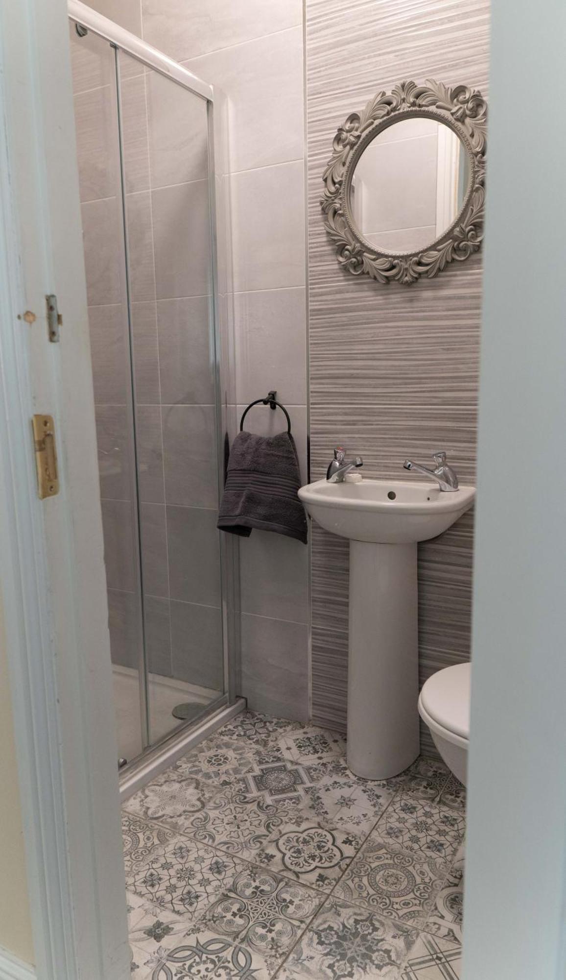 Glancys Accomadation Carrick on Shannon Exteriör bild